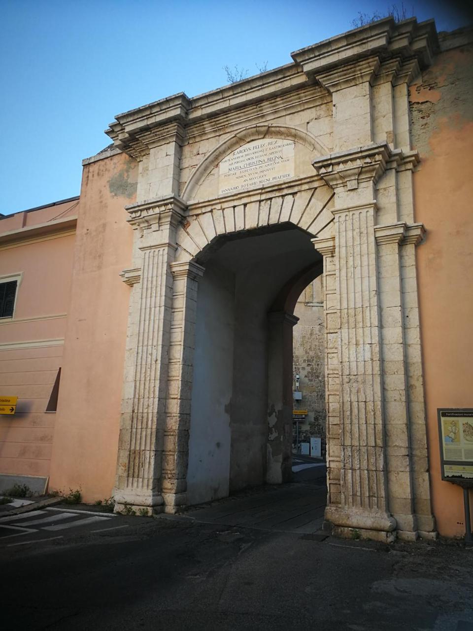 Da Agnese Locazioni Brevi Otel Cagliari Dış mekan fotoğraf